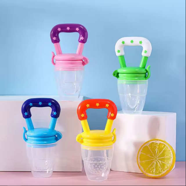 Tétine Grignoteuse en Silicone pour Bébé - Initiation à la Diversification Alimentaire (Fruits & Légumes)